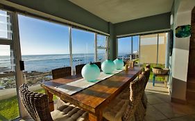 Atlantic Waterfront Cottage D3, 4 Bedroom, Sea View
